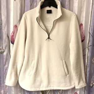 NWT Women's Cream Turtleneck Sweater